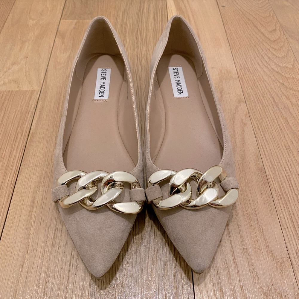 Steve Madden - Forge Flat. Size 8.